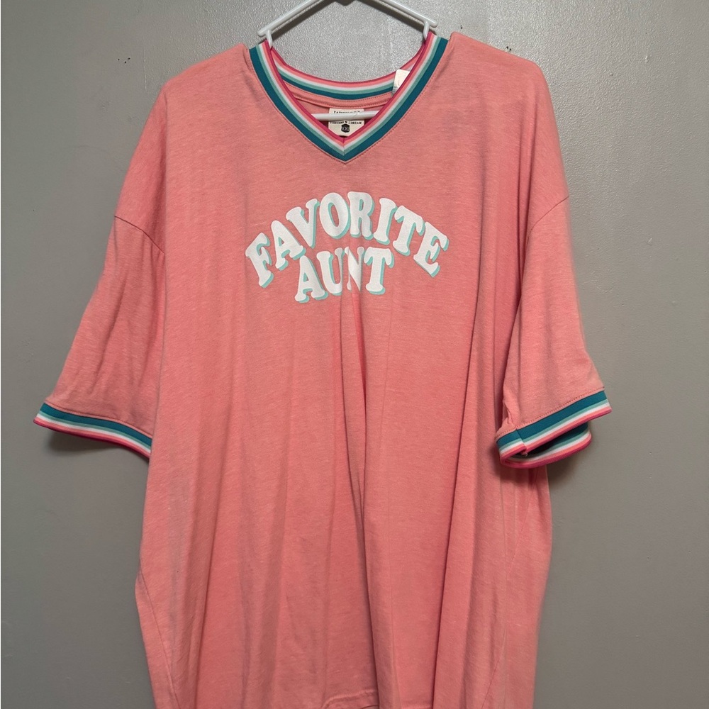 Jadelynn Brooke 'Favorite Aunt' T-Shirt